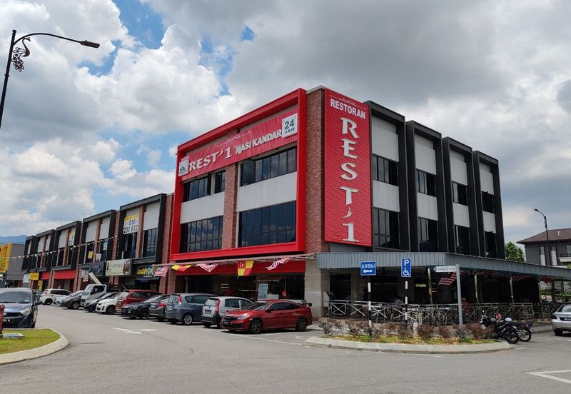 Baris Place @ Setia Mayuri