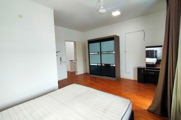 Cradleton @ Eco Majestic