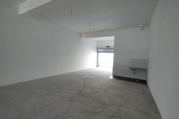 Baris Place @ Setia Mayuri