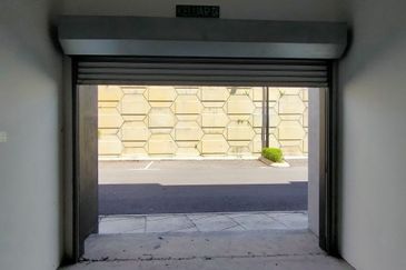 Baris Place @ Setia Mayuri