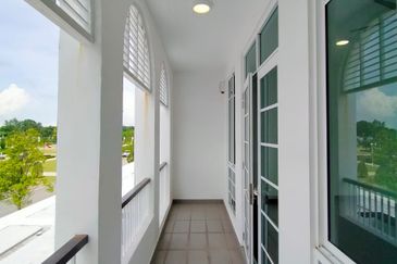 Merrydale @ Eco Majestic