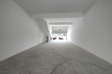 Baris Place @ Setia Mayuri