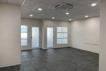 翻新办公室出租, 蒲种 Bandar Putri 2