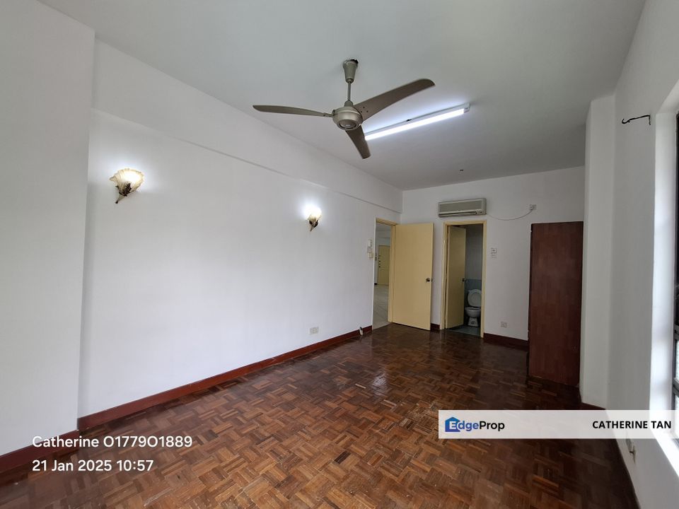 Next to 3D Damansara Casa Damansara 2 newly painted for Sales , Selangor, Petaling Jaya