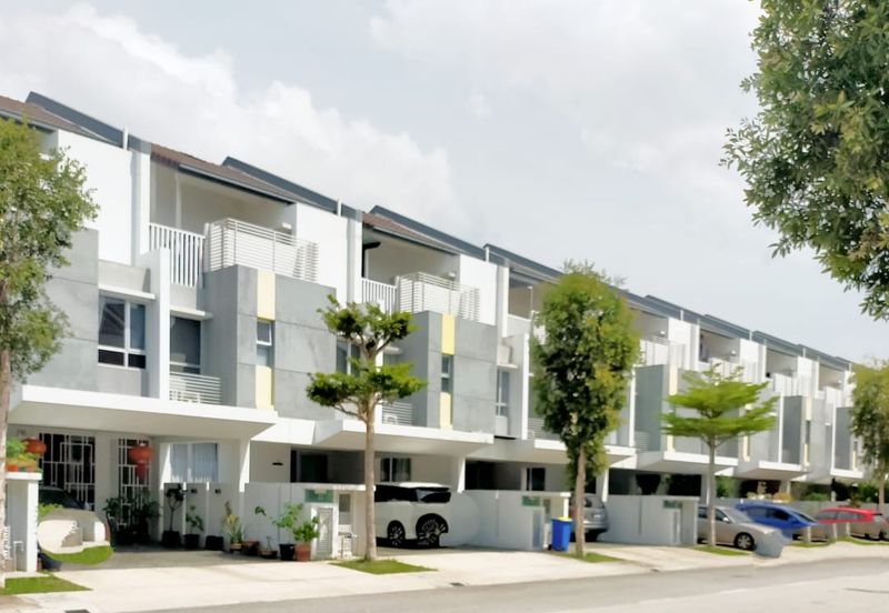 Tropicana Aman Bayan Residences