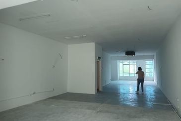 Bandar Tun Hussein Onn