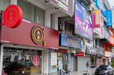 Taman Connaught (Taman Sri Cendikia)