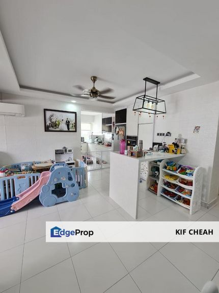 Fully Renovated Corner Unit Casa Tropika Puchong, Selangor, Puchong