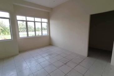 Taman Baiduri, Sabak Bernam