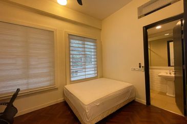 Quayside Seafront Resort Condominium