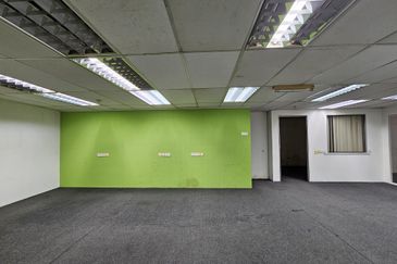 Plaza Dwitasik, Bandar Sri Permaisuri