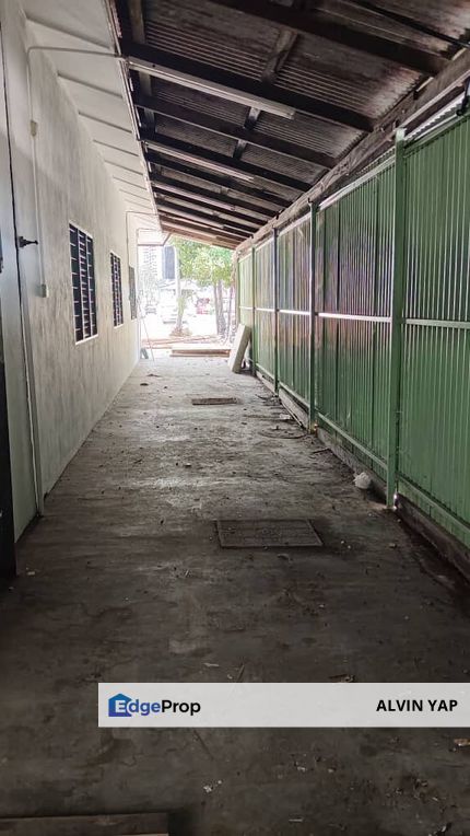 Jalan Kuari Kampung Cheras G floor shop, high traffic Best Deal, Kuala Lumpur, Cheras