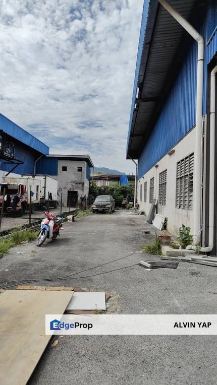 Best Deal in town Semi-D Factory Wide access area Semenyih for rent, Selangor, Semenyih