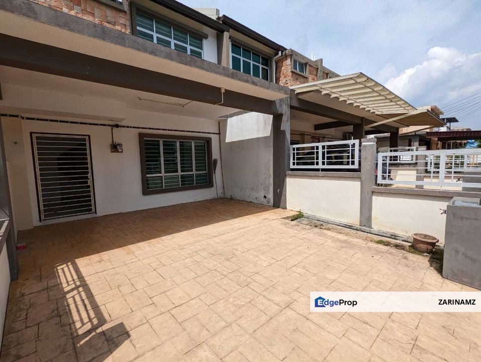 HOT DEAL! Double Storey Terrace House at Taman Pelangi Semenyih 2 for Sale!, Selangor, Semenyih