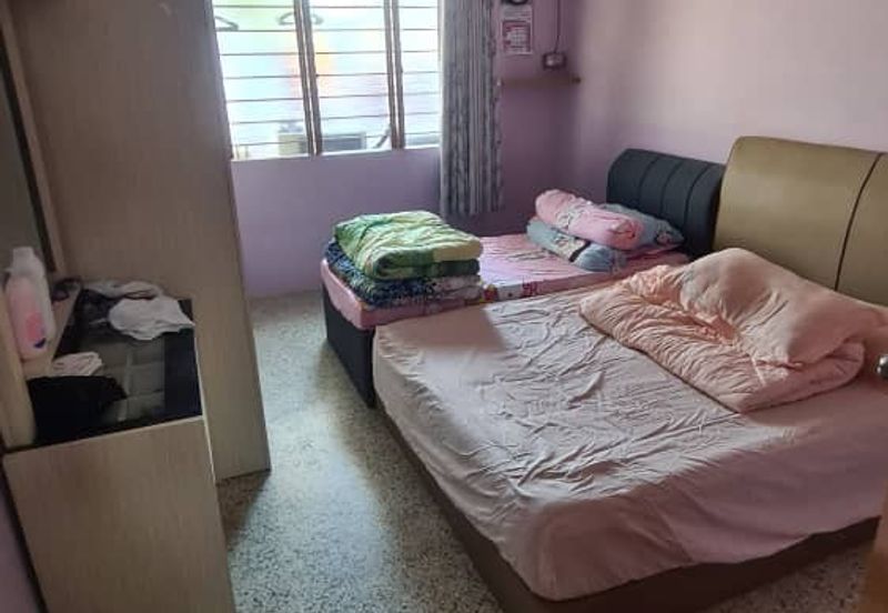 Taman Taynton (Taynton View)