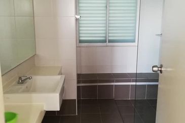 BEST DEAL! 3 Residence Melawati for RENT!