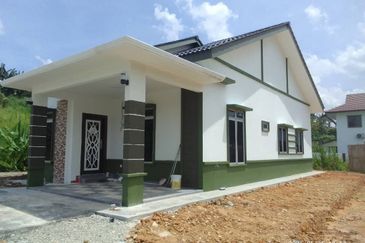 HOT DEAL! New Bungalow Single Storey, Desa Putra Sg. Merab for  Sale!
