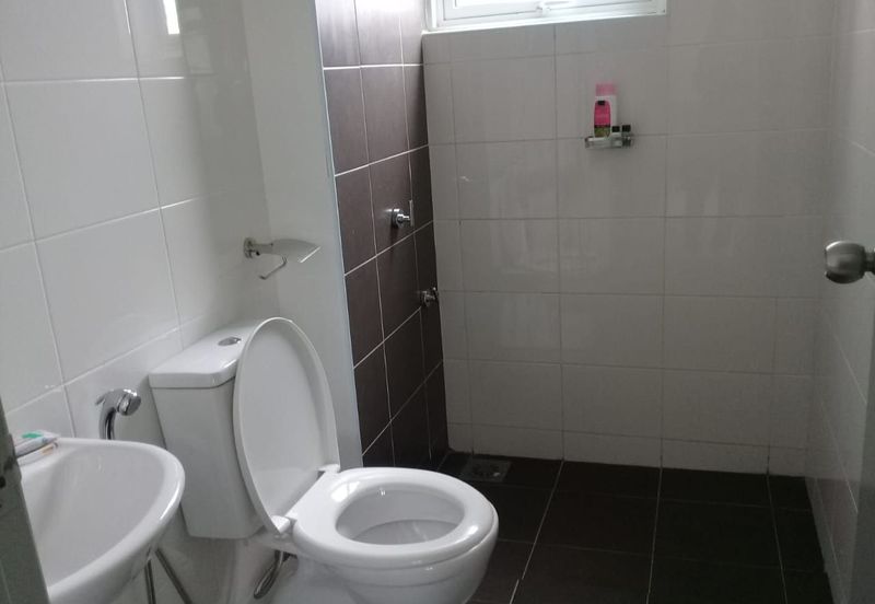 Fully Furnished! Condo Dwi Precint 15, Putrajaya for Rent!