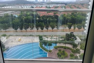 Fully Furnished! Condo Dwi Precint 15, Putrajaya for Rent!