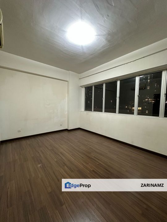 Best Location! 2 Parking lots! Villa Wangsamas Wangsa Maju Near LRT for RENT!, Kuala Lumpur, Wangsa Maju