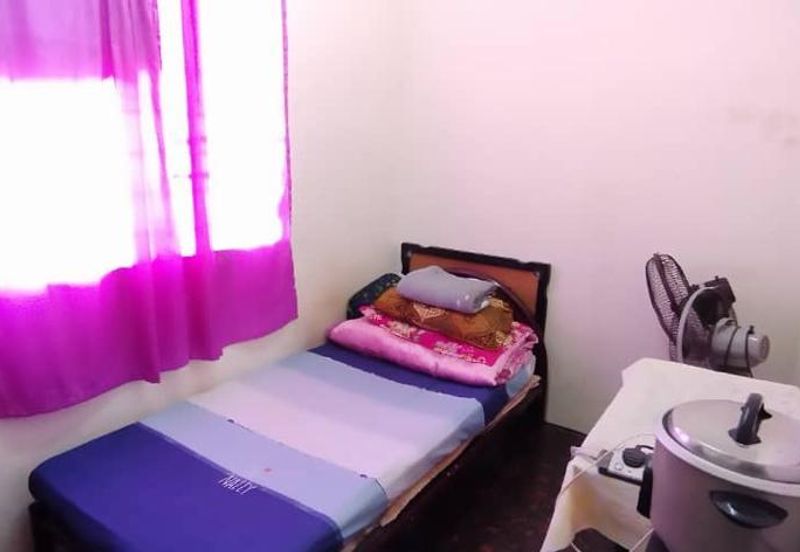 Rumah Teres Setingkat di Taman Medan Bali Emas Tronoh Perak Untuk DiJual!