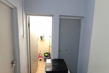 Rumah Teres Setingkat di Taman Medan Bali Emas Tronoh Perak Untuk DiJual!