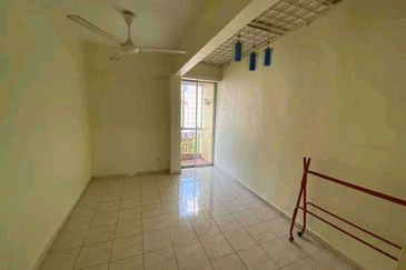 Freehold! Mawar Apartment Taman Sutera Kajang for Sale!