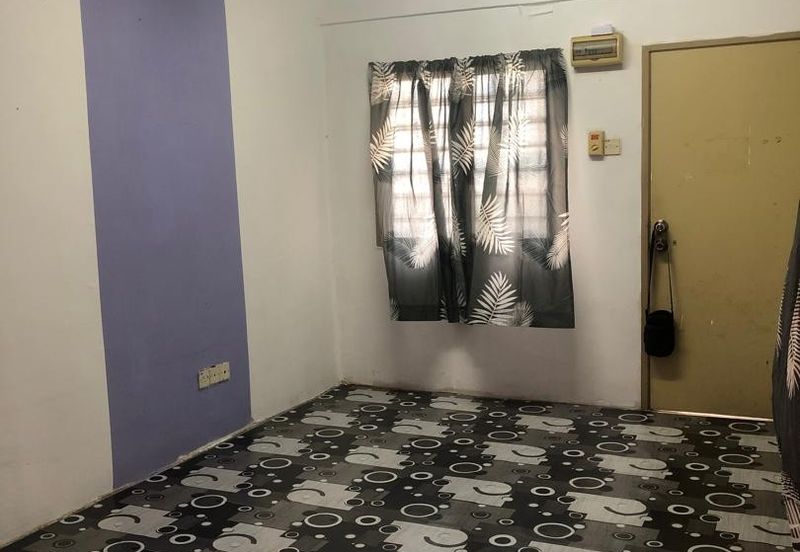 Bandar Tasik Selatan Low Cost Flat