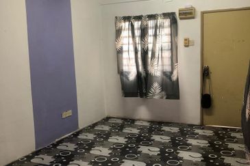 Bandar Tasik Selatan Low Cost Flat