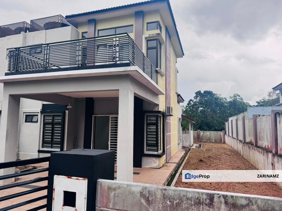 Semi Detached Double Storey House at Nusa Intan Senawang Freehold! for Sale!, Negeri Sembilan, Seremban