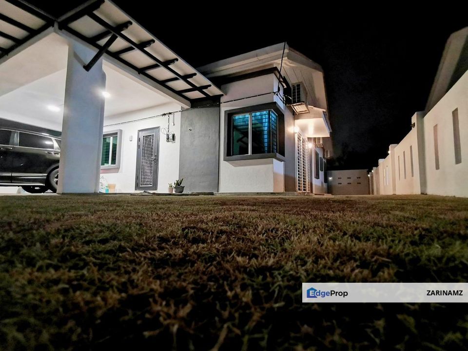 Semi Detached Single Storey Salak Tinggi, Sepang for SALE!, Selangor, Sepang