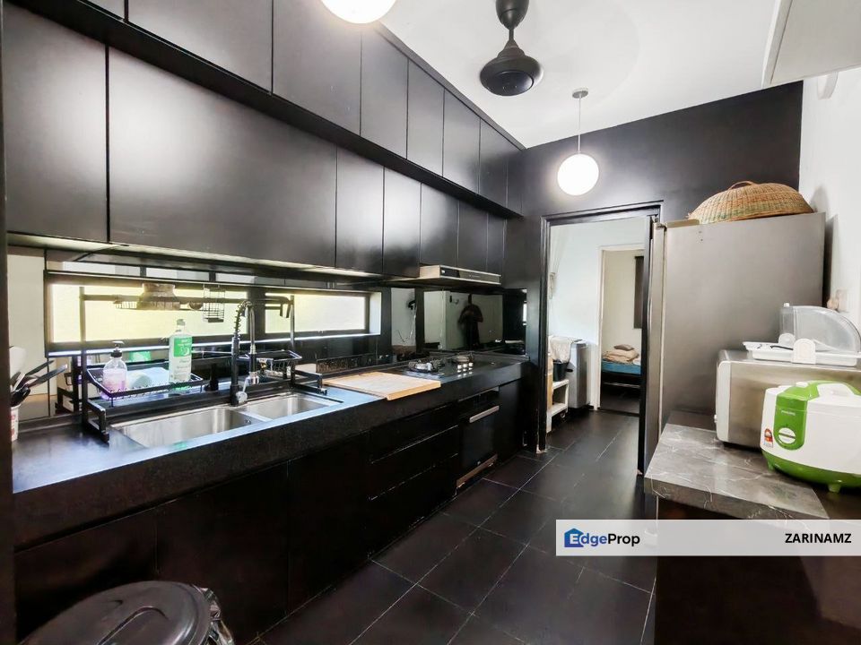 Beautiful Renovated Bungalow Single Storey at Kuang, Sungai Buloh for Sale!, Selangor, Kuang