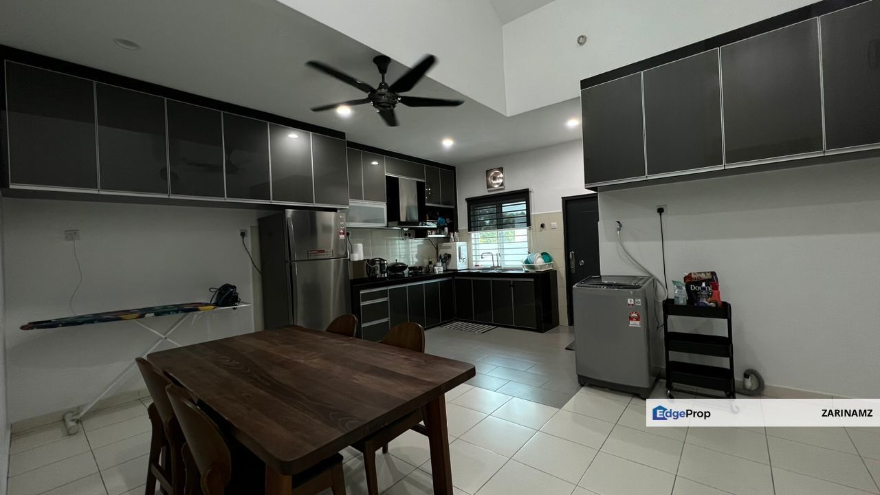 Semi Detached Single Storey Salak Tinggi, Sepang Fully Furnished for RENT!, Selangor, Sepang