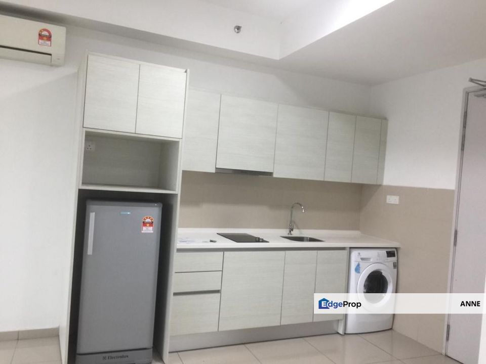 I-SOHO @ I-CITY, SHAH ALAM, SELANGOR (STUDIO) For Rent I-SOHO I-CITY SEKSYEN 7 SHAH ALAM CENTRAL MALL, Selangor, Shah Alam