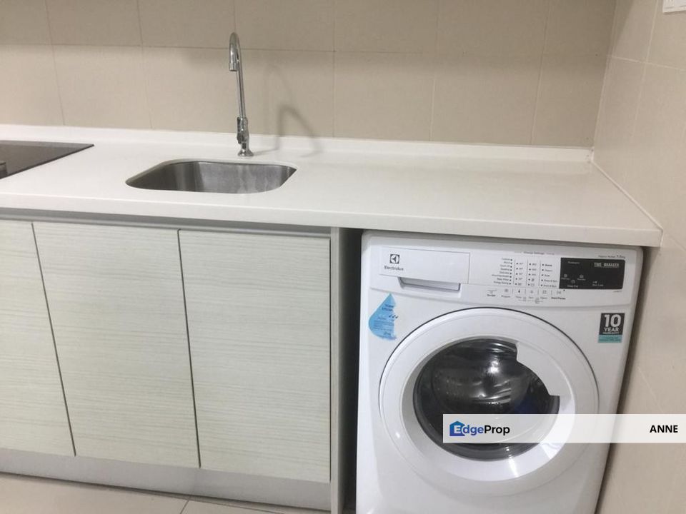 I-SOHO @ I-CITY, SHAH ALAM, SELANGOR (STUDIO) For Rent I-SOHO I-CITY SEKSYEN 7 SHAH ALAM CENTRAL MALL, Selangor, Shah Alam