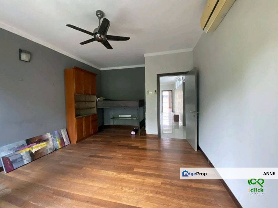 Aqua Villa Townhouse Sek 7 Shah Alam, Selangor, Shah Alam