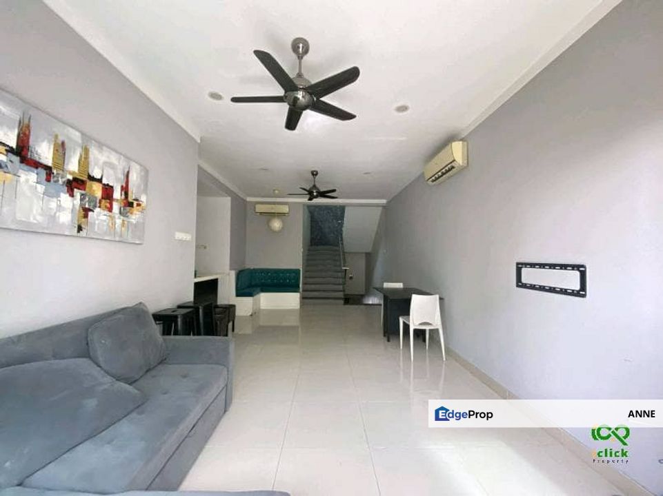 Aqua Villa Townhouse Sek 7 Shah Alam, Selangor, Shah Alam