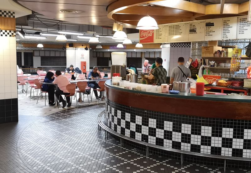 Menara Raja Laut (Menara Eon Bank)