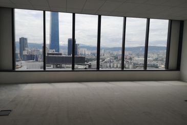 Menara EcoWorld (The Stride Strata Office @ BBCC)