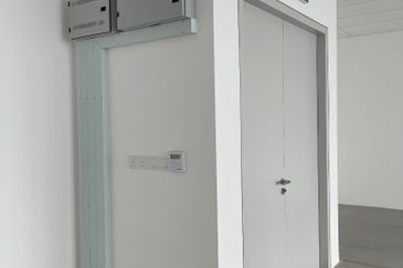 Menara EcoWorld (The Stride Strata Office @ BBCC)