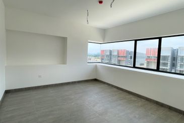 Elmina Business Park