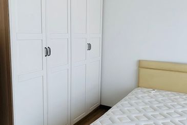 Aurora Tower @ Eco Sky