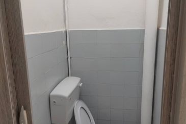 Jalan Sungai Batu 49