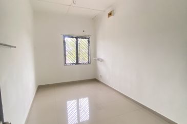 Jalan Sungai Batu 49