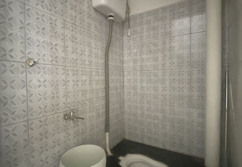 Jalan Sungai Batu 49