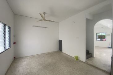 Jalan Sungai Batu 49