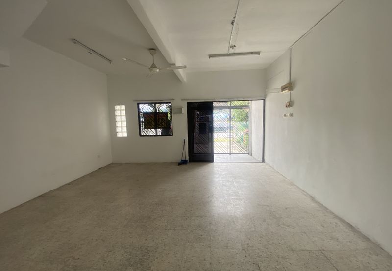 Jalan Sungai Batu 49