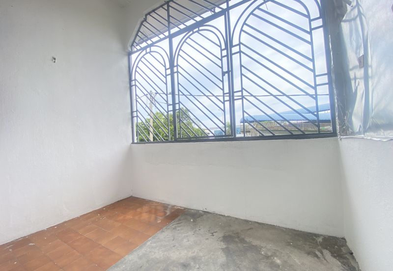 Jalan Sungai Batu 49