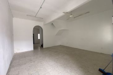 Jalan Sungai Batu 49