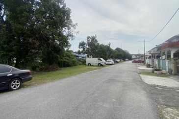 Jalan Sungai Batu 49